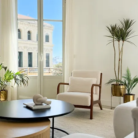 Cornut 4a Apartment *